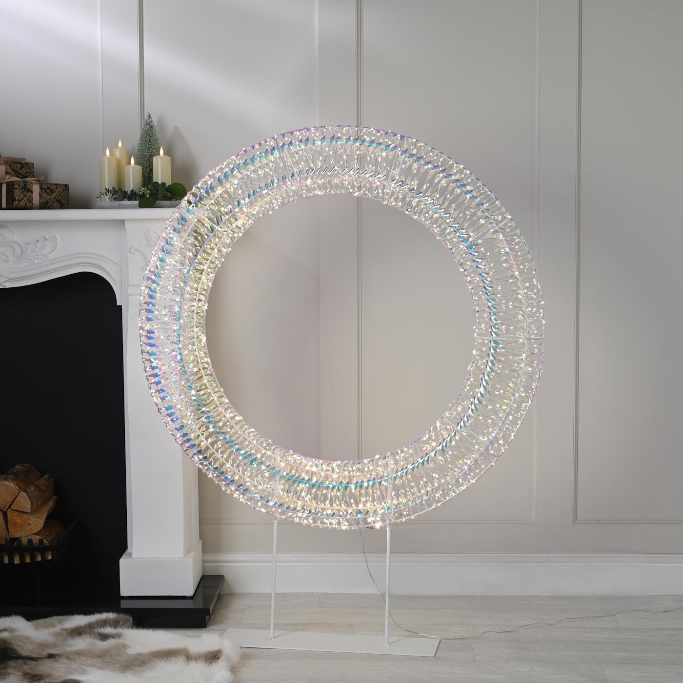 4ft (125cm) Lit Iridescent Display Christmas Wreath with Base